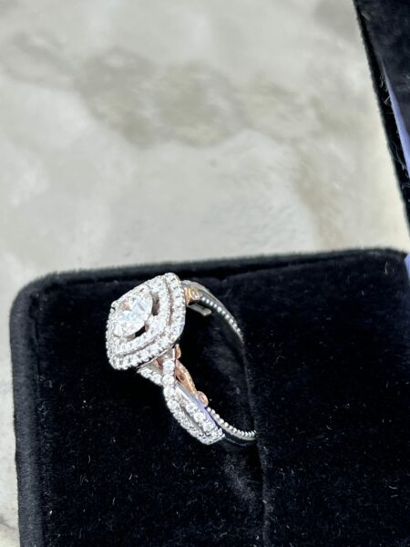 .75 Carat G VS2 Round Natural Diamond Ring - Image 3
