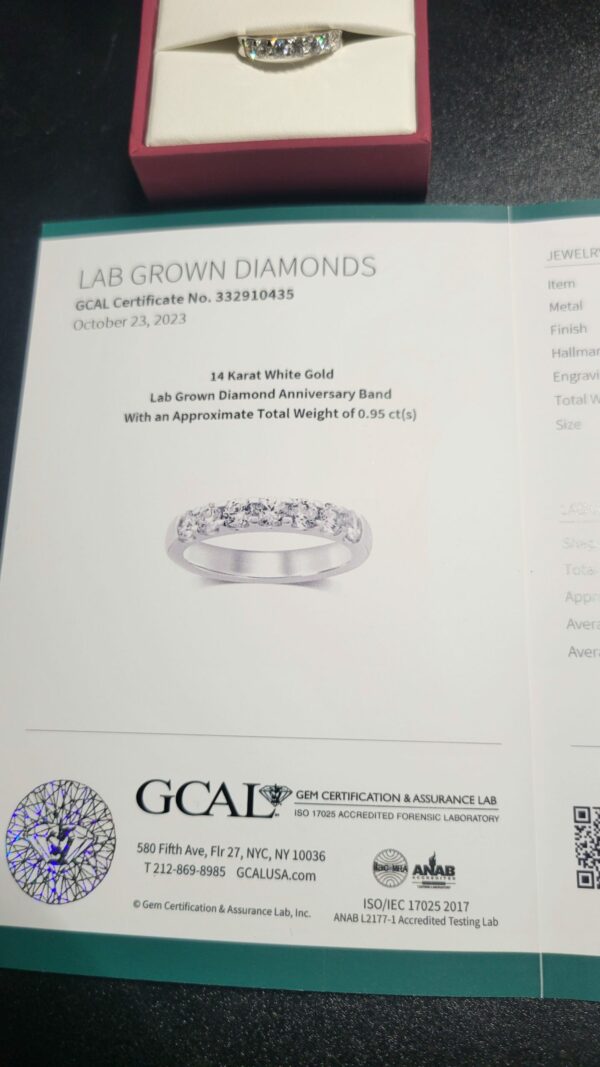 GCAL Certified 2.95 CT D VS1 Lab Grown Round Diamond Ring - Image 7