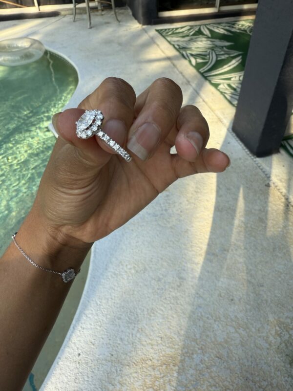 GCAL 1.01 CT E VS2 Lab Grown Oval Diamond Ring - Image 5