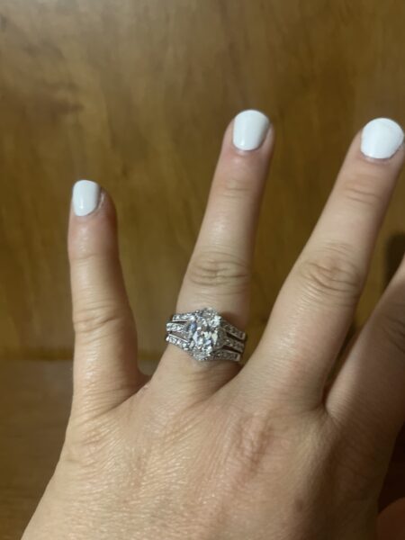 3.97 Carat E VVS1 Oval Lab-Grown Diamond Ring