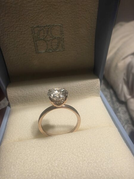 IGI 3.02 Carat E VS1 Round Lab-Grown Diamond Ring