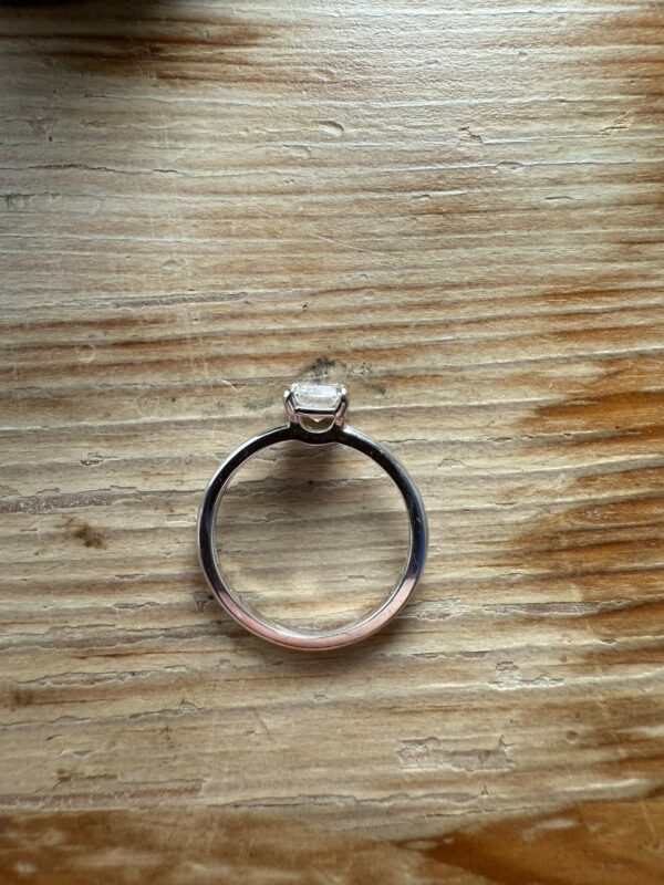 1.0 CT I VS1 Lab Grown Emerald Diamond Ring - Image 11