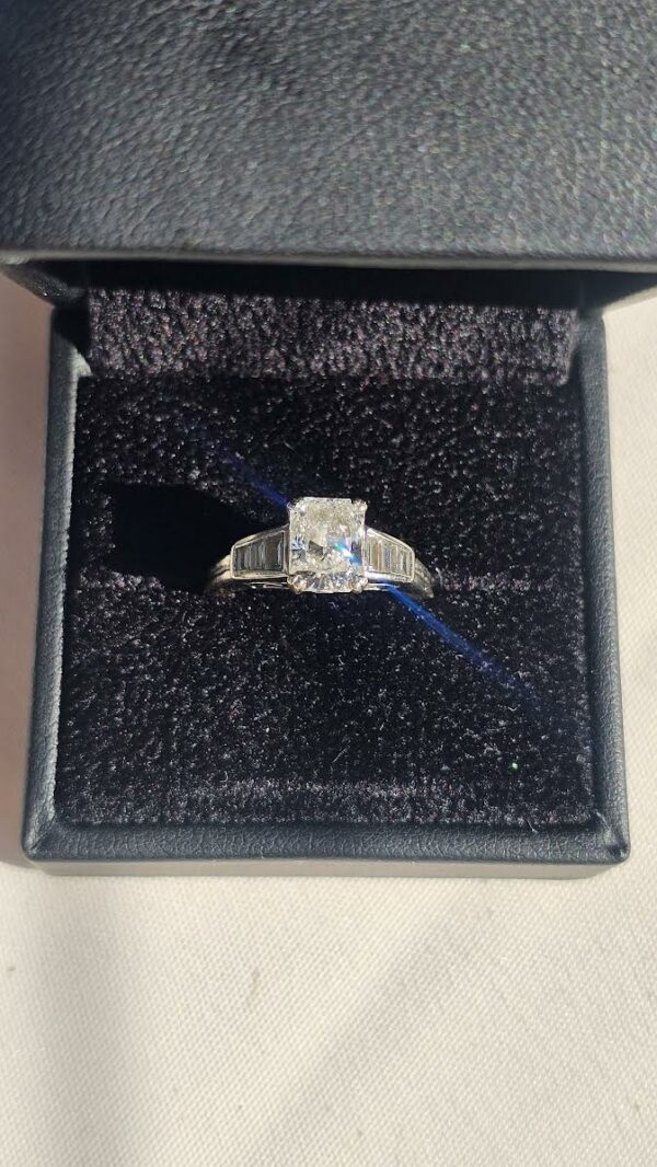GCAL 1.64 Carat E VVS1 Radiant Lab-Grown Diamond Ring - Image 8