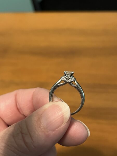IGI .58 Carat G VS1 Princess Natural Diamond Ring - Image 7