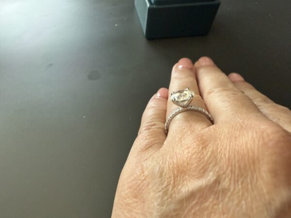 IGI 3.50 Carat G VS1 Round Lab Grown Ring - Image 3