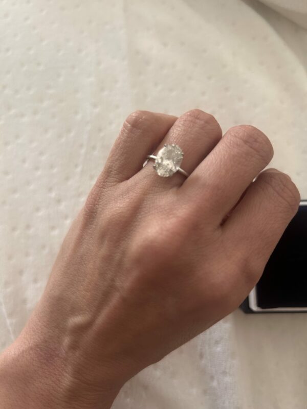 IGI 3.01 Carat G VS1 Oval Lab Grown Ring
