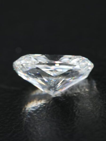 IGI 1.69 Carat F VS1 Cushion Lab-Grown Diamond Loose Diamond - Image 3