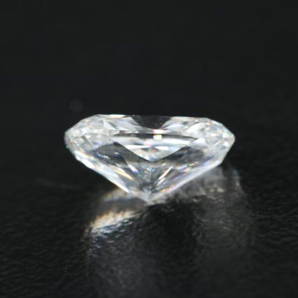 IGI 1.69 Carat F VS1 Cushion Lab-Grown Diamond Loose Diamond - Image 3