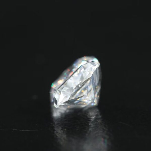 IGI 1.69 Carat F VS1 Cushion Lab-Grown Diamond Loose Diamond - Image 5