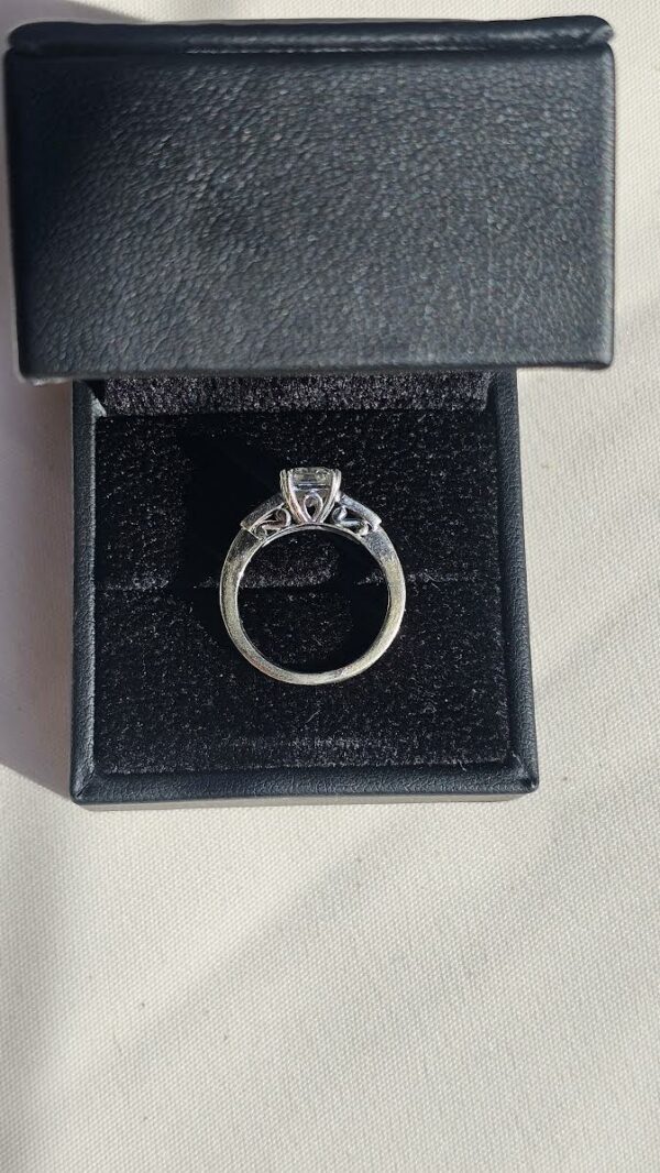 GCAL 1.64 Carat E VVS1 Radiant Lab-Grown Diamond Ring - Image 2
