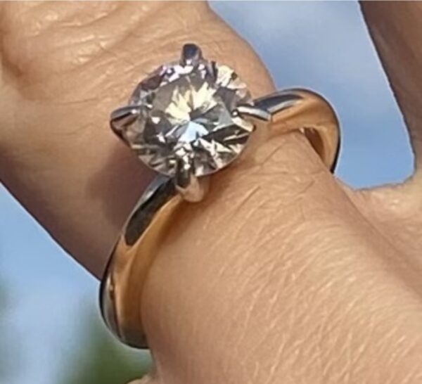 GSI 1.78 Carat I VS2 Round Lab Grown Ring - Image 3