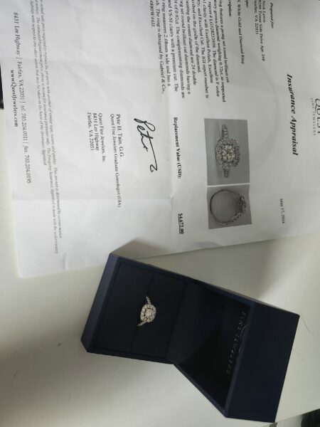 IGI .94 Carat F VS1 Oval Lab-Grown Diamond Ring - Image 2