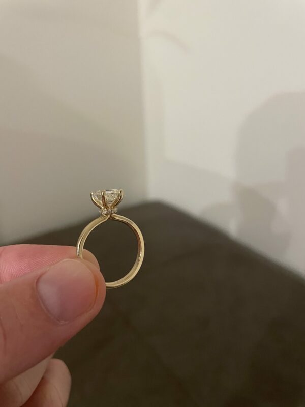 IGI 2.01 Carat K VS1 Emerald Natural Diamond Ring - Image 3