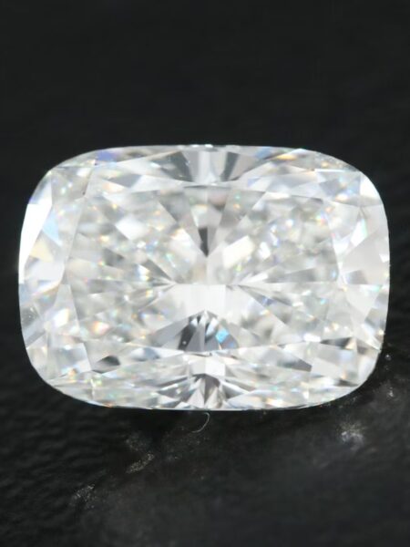 IGI 1.69 Carat F VS1 Cushion Lab-Grown Diamond Loose Diamond - Image 2