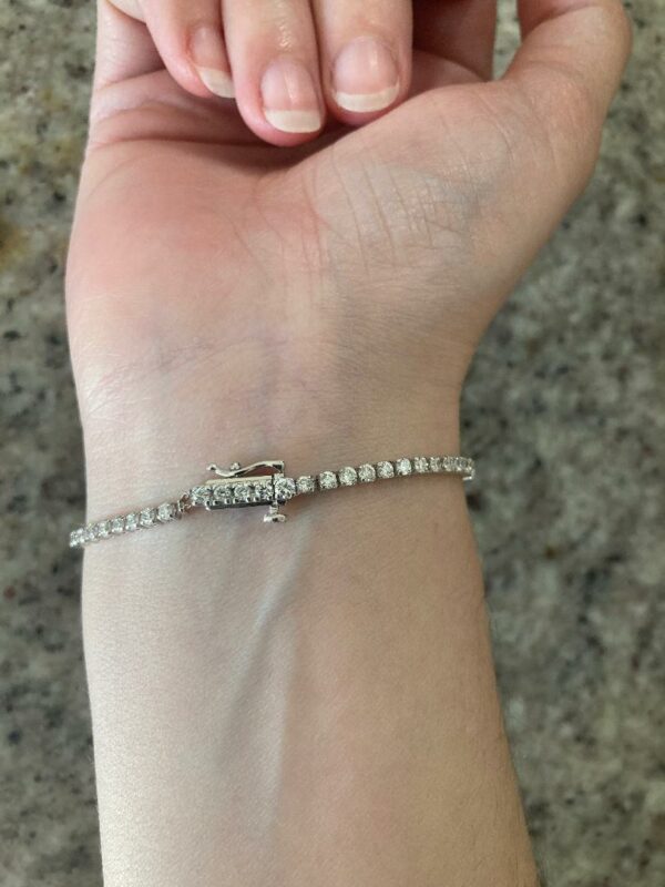 2.5 Carat F SI2 Round Lab-Grown Diamond Bracelet - Image 2