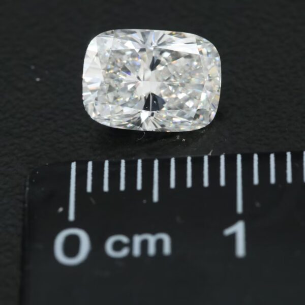 IGI 1.69 Carat F VS1 Cushion Lab-Grown Diamond Loose Diamond