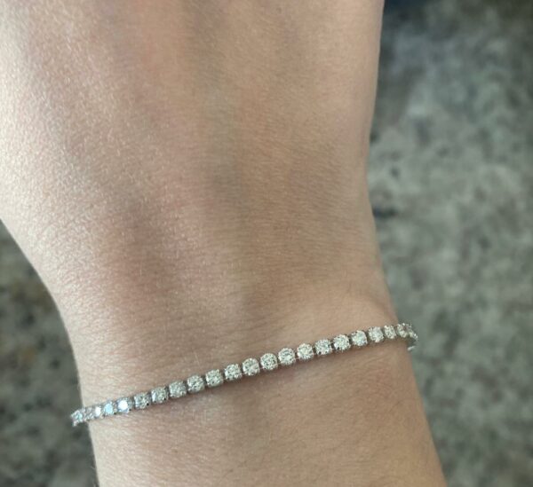 2.5 Carat F SI2 Round Lab-Grown Diamond Bracelet - Image 3