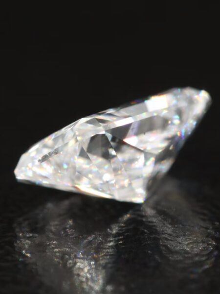 IGI 1.59 Carat F VS1 Radiant Lab Grown Loose Diamond - Image 3
