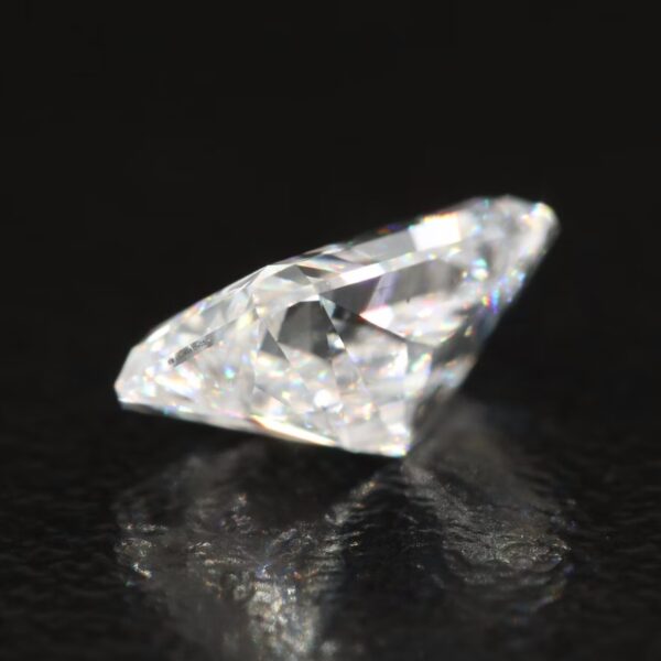 IGI 1.59 Carat F VS1 Radiant Lab Grown Loose Diamond - Image 3