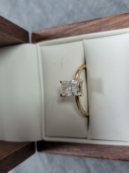 Not Sure/Unknown 1.72 Carat D VVS2 Radiant Lab Grown Ring - Image 3