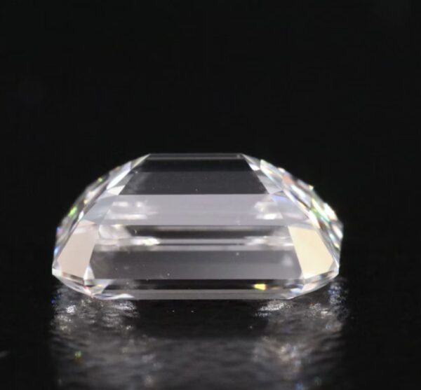 IGI 1.43 Carat H VS2 Emerald Lab Grown Loose Diamond - Image 3