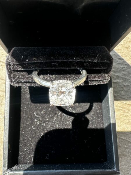 IGI 3.01 Carat D VS1 Cushion Lab Grown Ring - Image 8