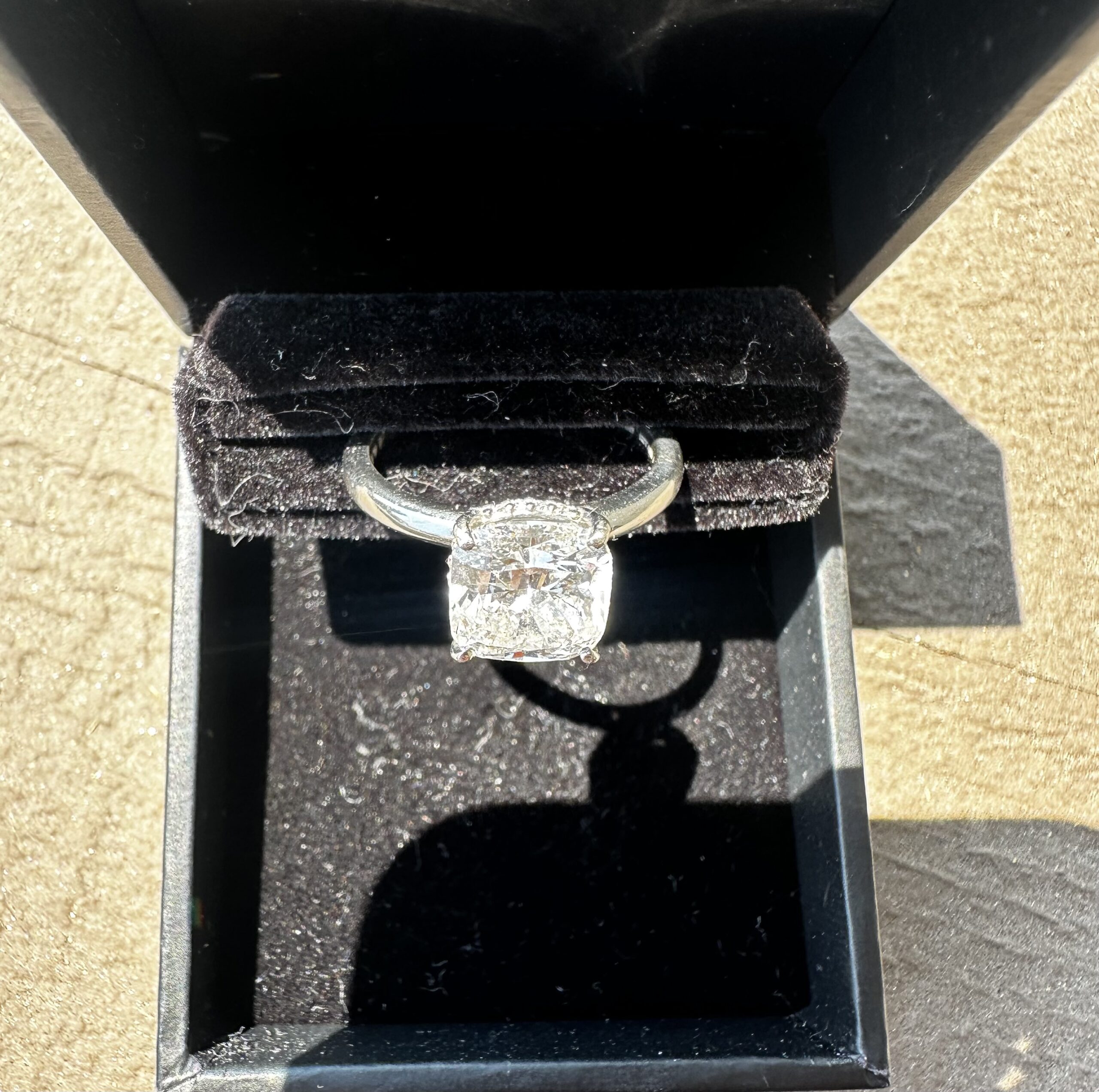 IGI 3.01 Carat D VS1 Cushion Lab Grown Ring - Image 8
