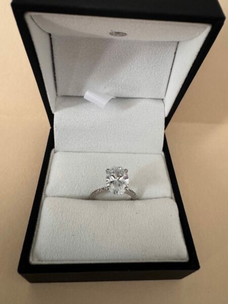 IGI 3.27 Carat F VVS2 Oval Lab Grown Ring