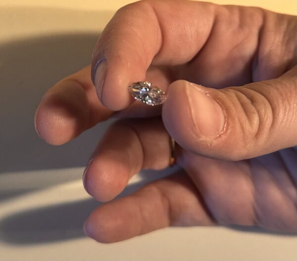 IGI 1.41 CT VS1 E Lab Grown Marquise Loose Diamond - Image 7