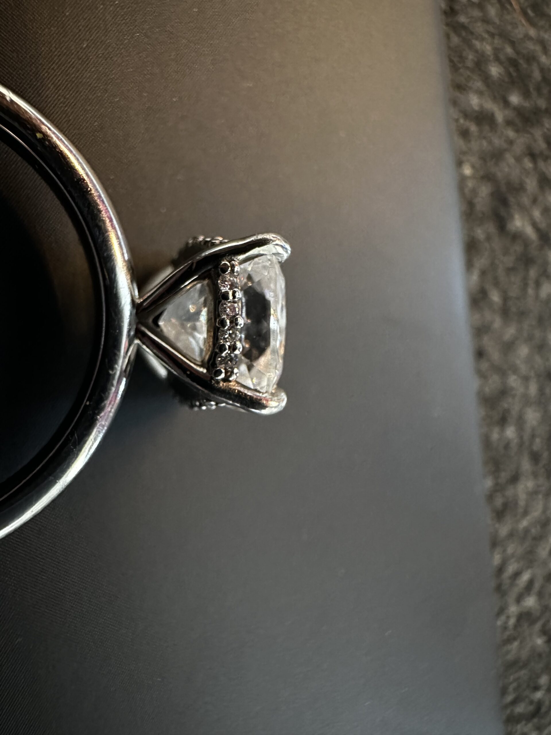 IGI 3.01 Carat D VS1 Cushion Lab Grown Ring - Image 6