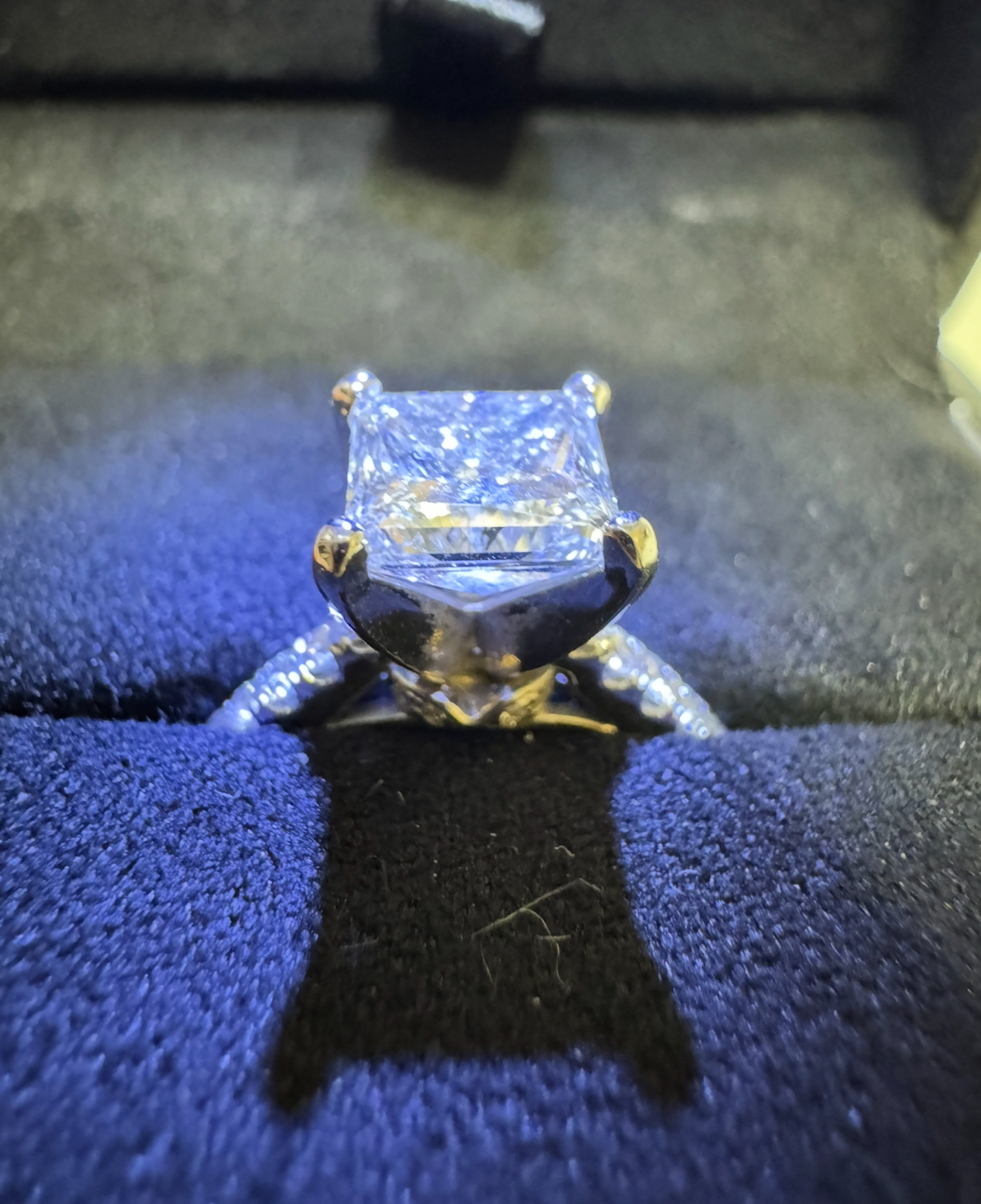 IGI 1.52 Carat I VS2 Princess Lab Grown Ring - Image 4