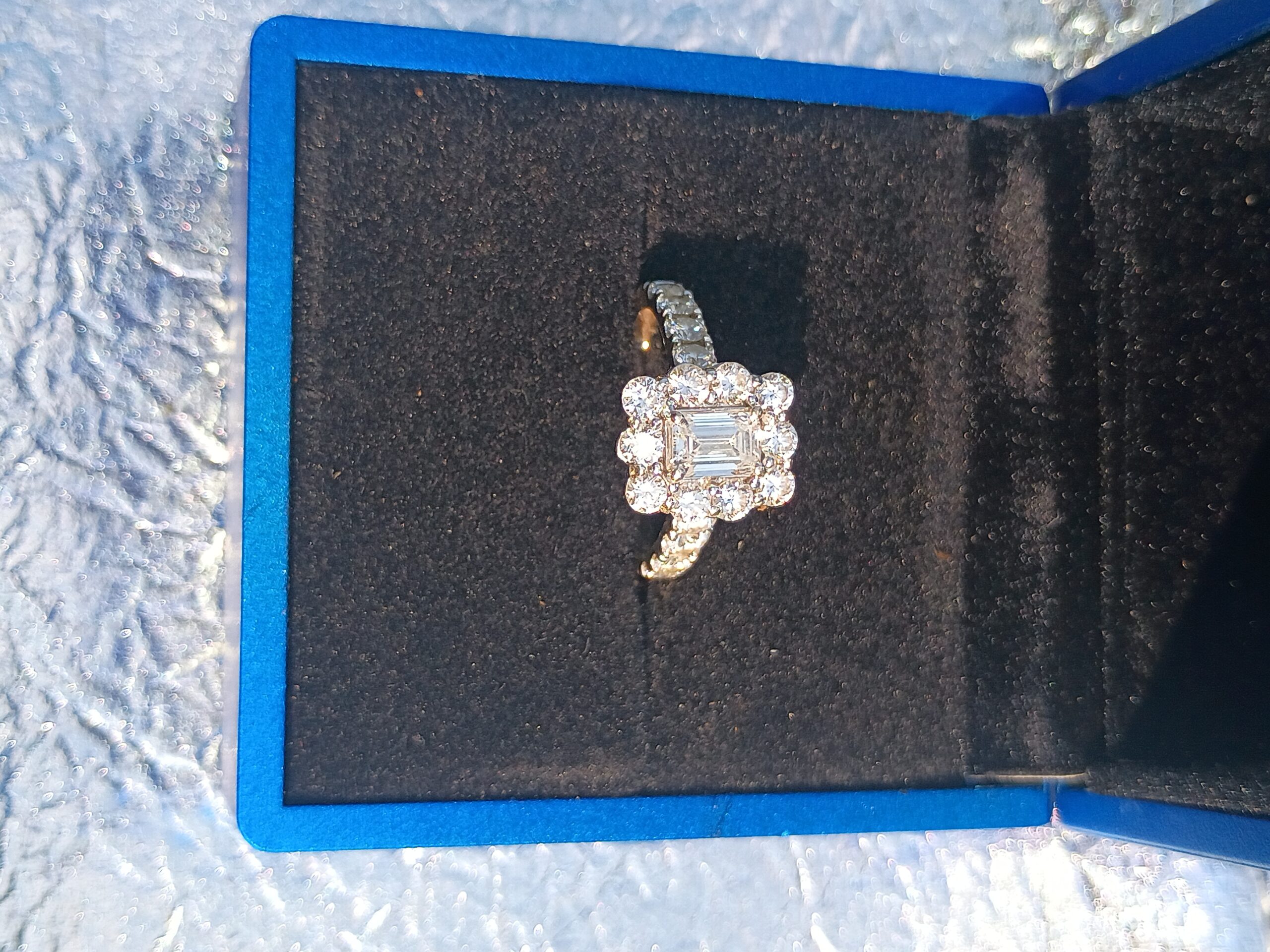 3 Carat Total Weight F VS1 Emerald Lab Grown Diamond Ring - Image 1