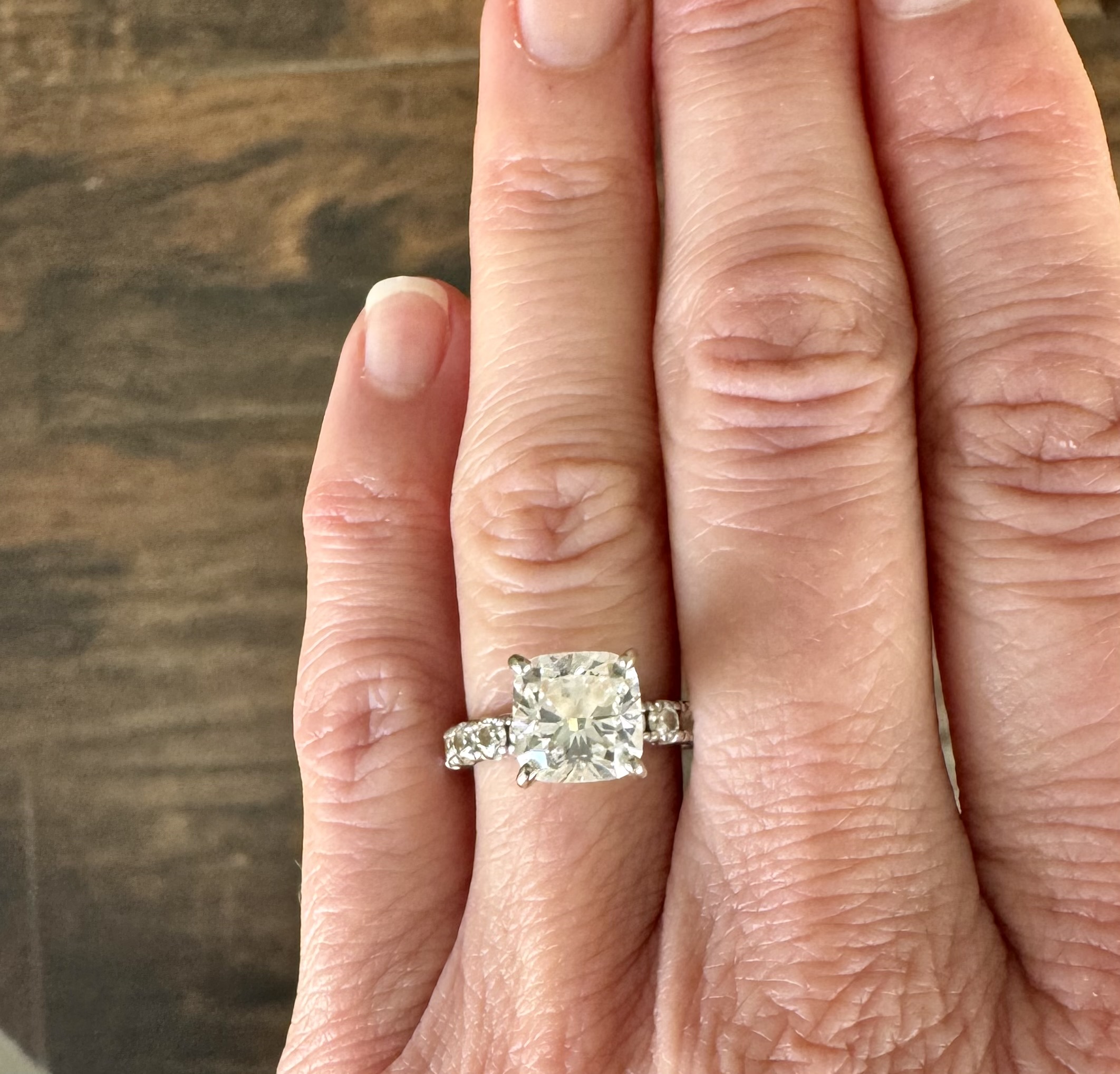 2.5 Carat E VS1 Cushion Lab Grown Ring - Image 6