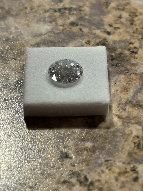 IGI 1 Carat D VVS1 Round Lab Grown Loose Diamond - Image 1