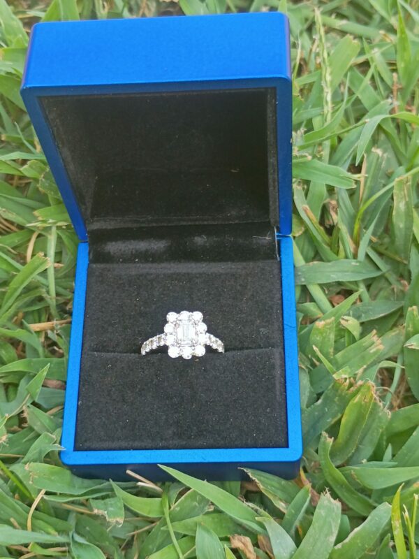 3 Carat Total Weight F VS1 Emerald Lab Grown Diamond Ring - Image 6