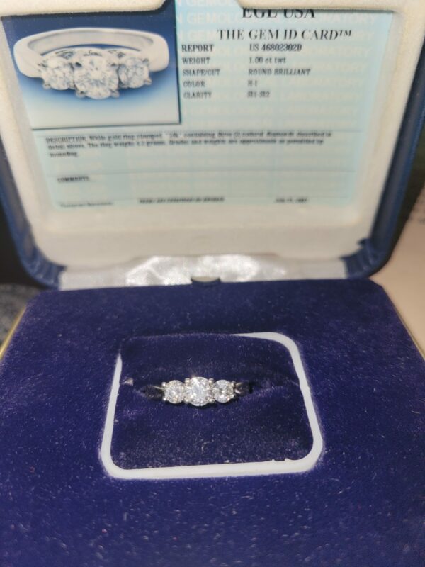 EGL 1 Carat H SI1 Round Natural Diamond Ring