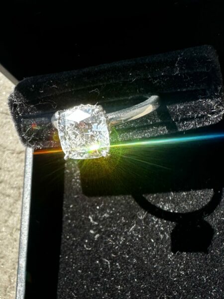 IGI 3.01 Carat D VS1 Cushion Lab Grown Ring - Image 3