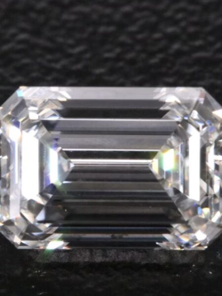IGI 1.43 Carat H VS2 Emerald Lab Grown Loose Diamond - Image 5
