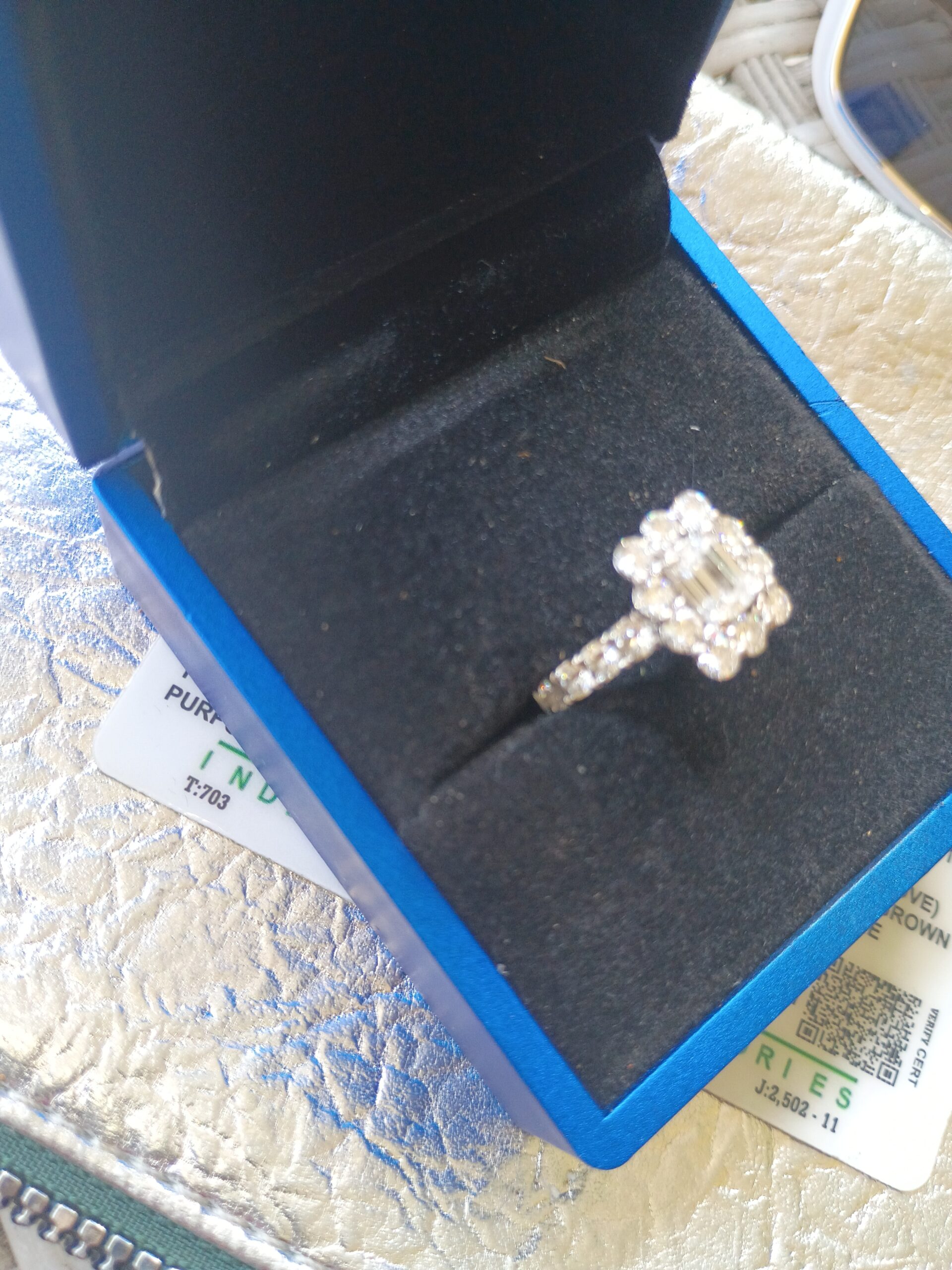 3 Carat Total Weight F VS1 Emerald Lab Grown Diamond Ring - Image 5