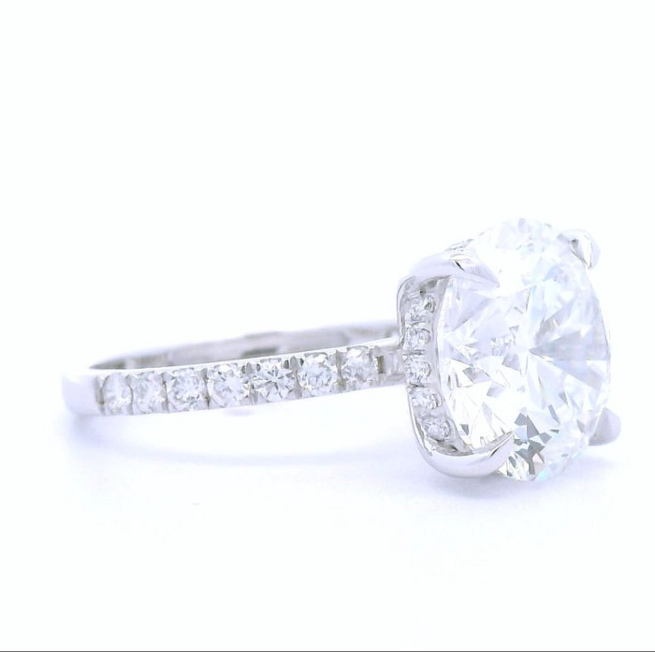 IGI 5.70 Carat E VVS2 Round Lab Grown Ring - Image 5