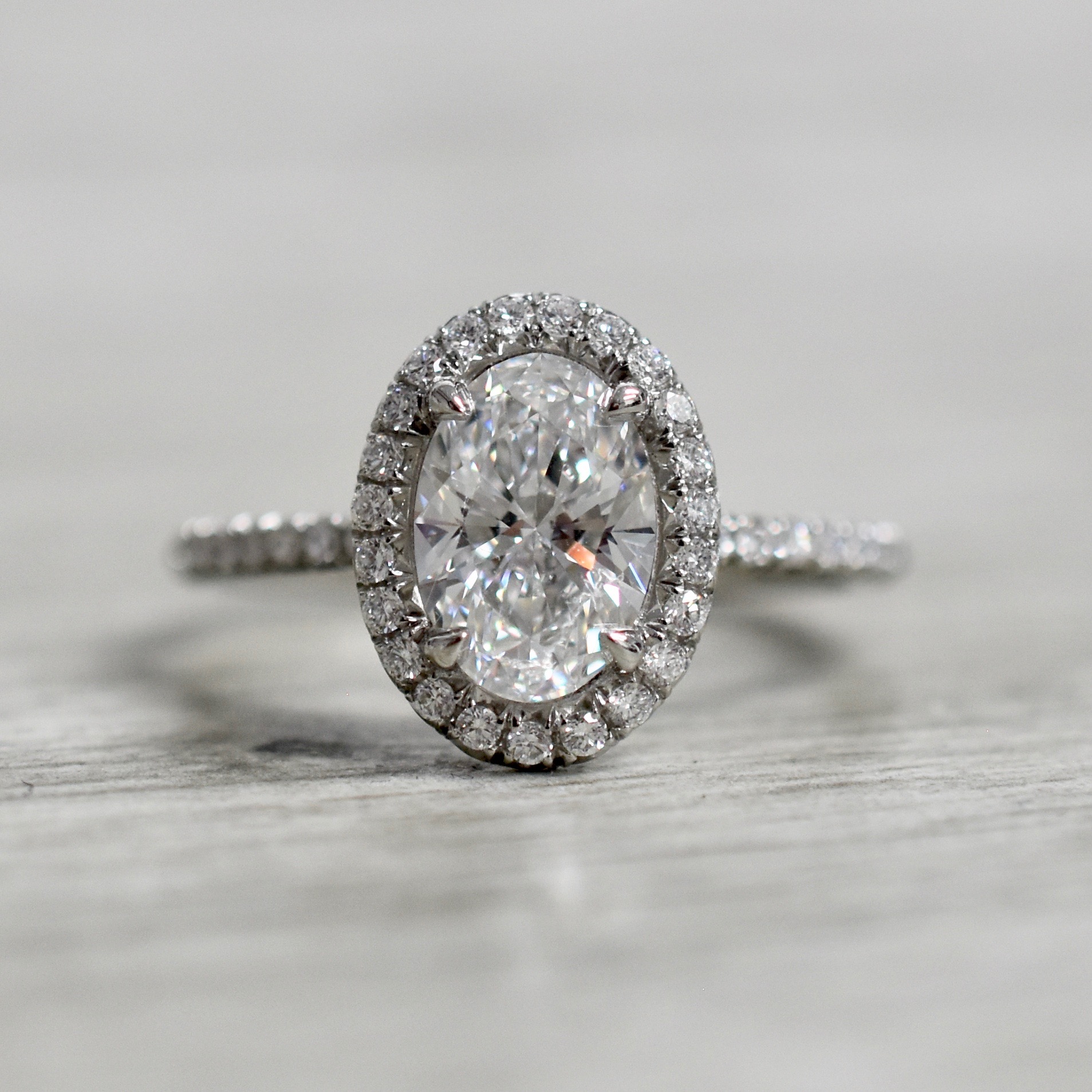 GCAL 1.8 Carat D VS1 Oval Lab Grown Ring - Image 5