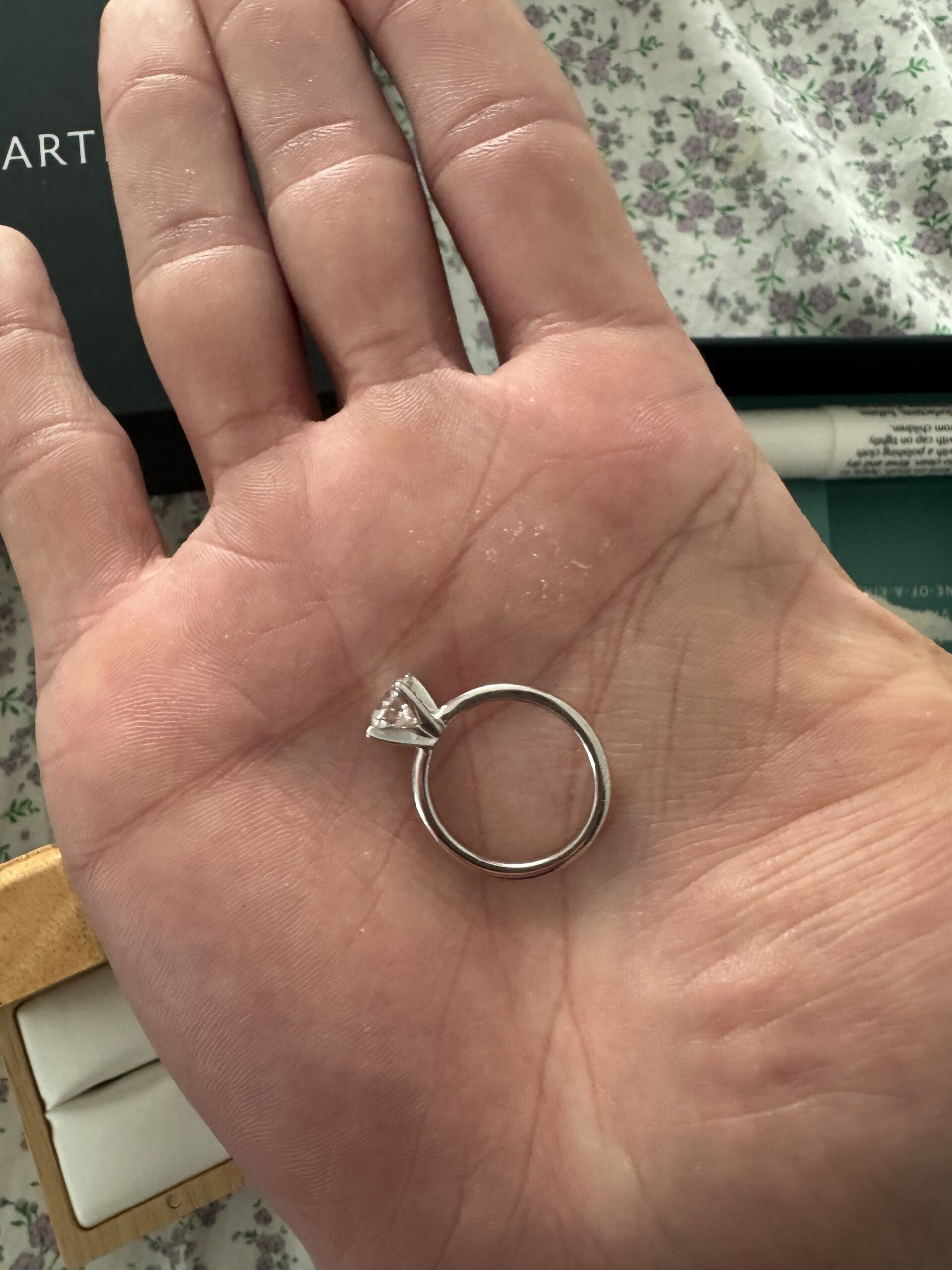 Not Sure/Unknown 1.50 Carat E VS1 Round Lab Grown Ring - Image 2
