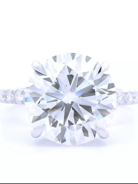 IGI 5.70 Carat E VVS2 Round Lab Grown Ring