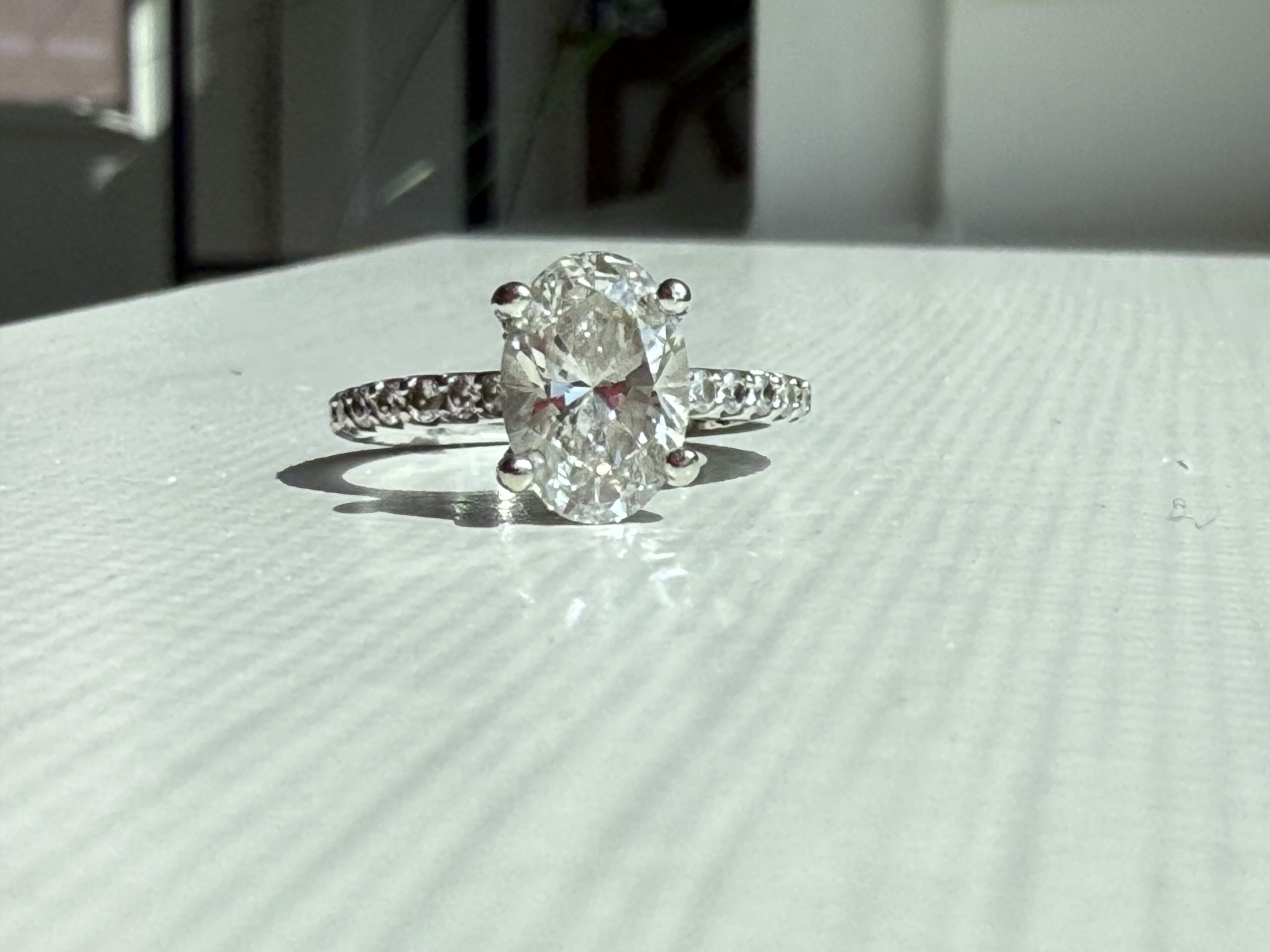 2.17 Carat G SI1 Oval Lab Grown Ring - Image 23