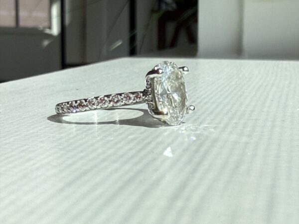 2.17 Carat G SI1 Oval Lab Grown Ring - Image 24