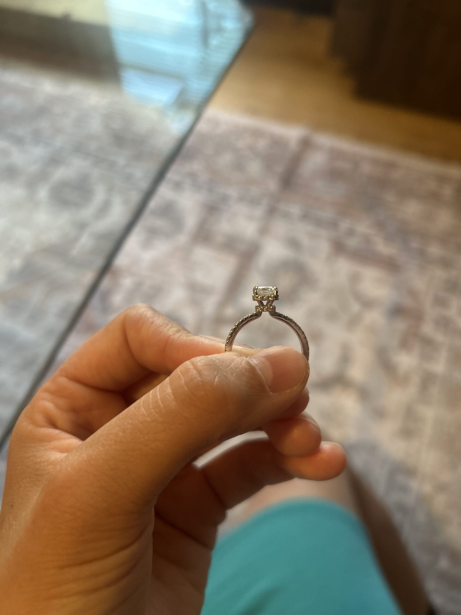 IGI 1.28 Carat F VS2 Radiant Lab Grown Ring - Image 2