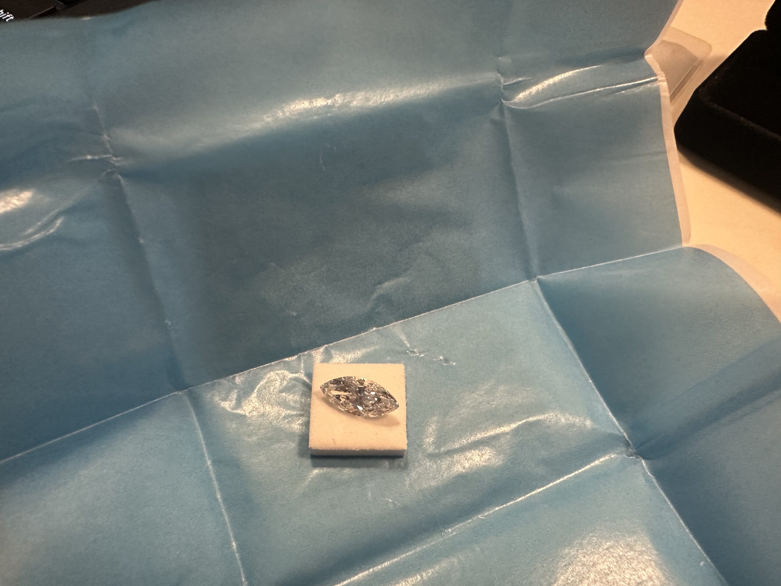 IGI 1.97 Carat F VVS2 Marquise Lab Grown Diamond Loose Diamond - Image 6