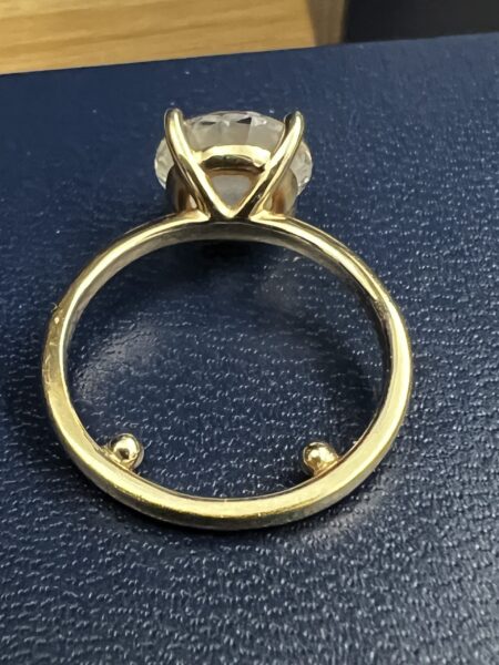 IGI 3.50 Carat H SI1 Round Lab Grown Diamond Ring - Image 11