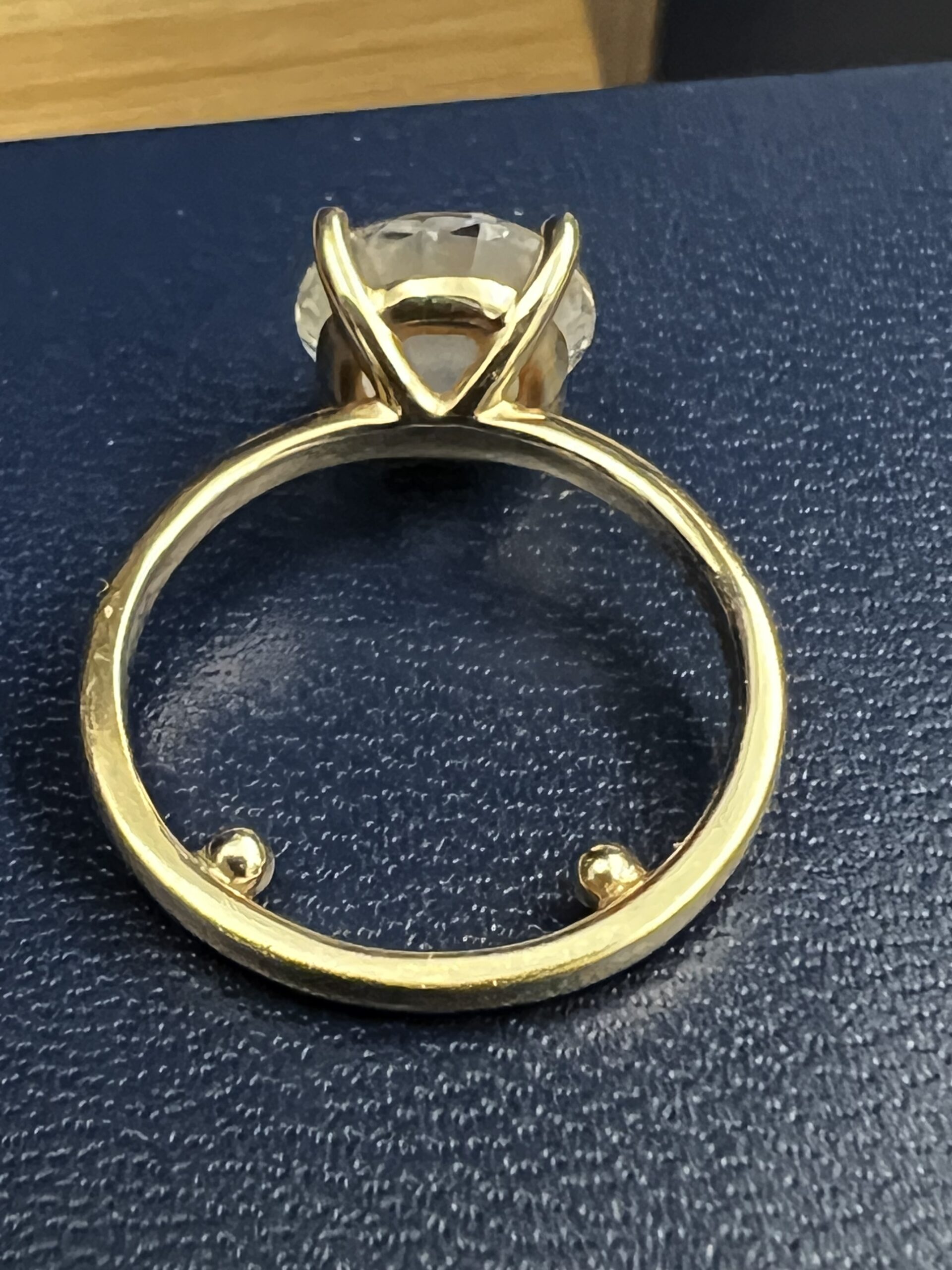 IGI 3.50 Carat H SI1 Round Lab Grown Diamond Ring - Image 11