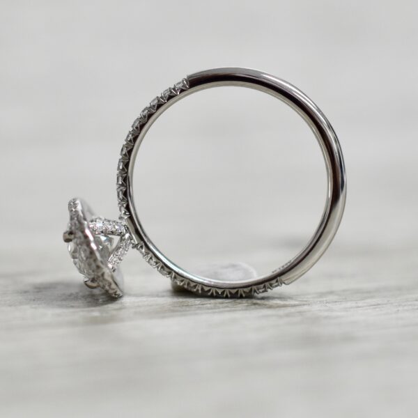 GCAL 1.8 Carat D VS1 Oval Lab Grown Ring - Image 4
